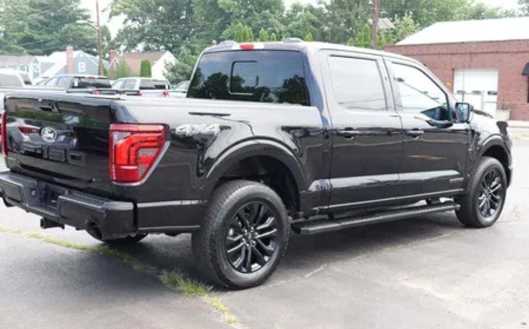 2024 Ford F-150 LARIAT