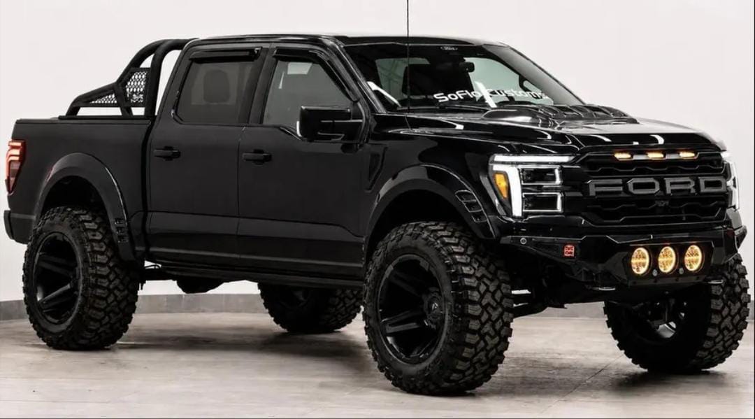 Ford F-150 Lariat Fort Lauderdale,  The 2024 SoFlo Carbonline F-150