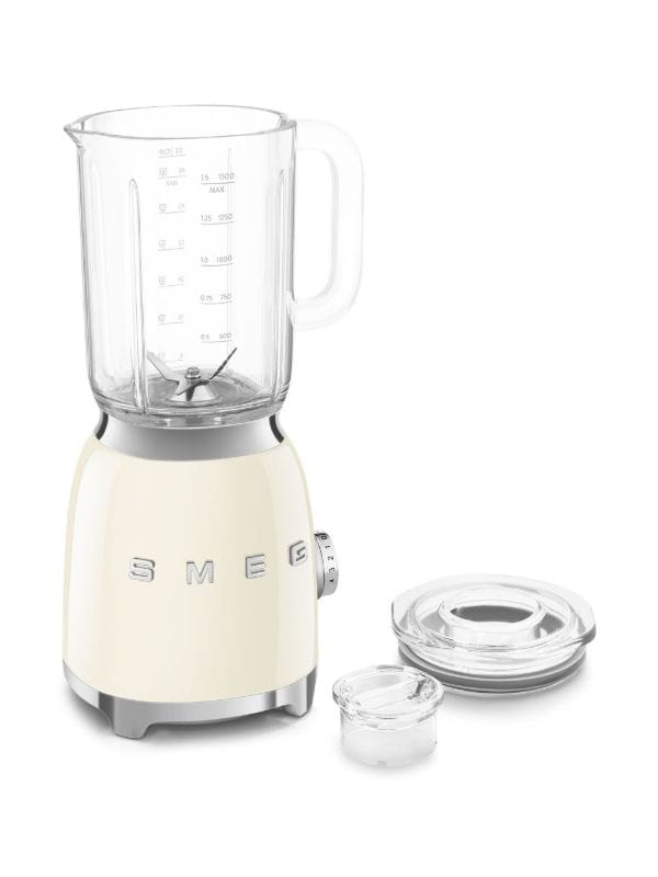 Smeg lettering blender