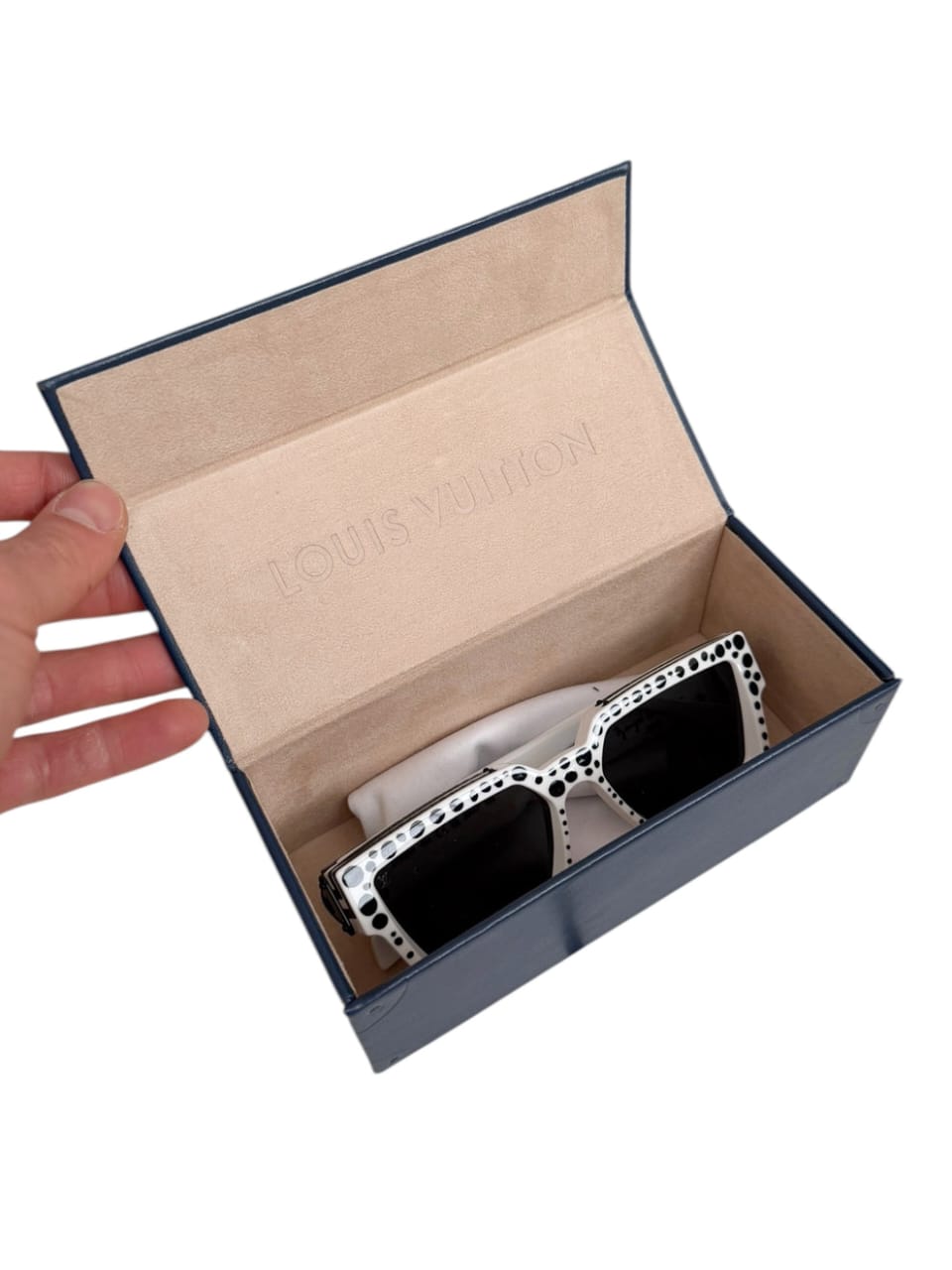 Louis Vuitton  Yayoi Kusama X Millionaires 1.1 Sunglasses Regular